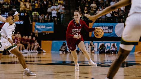 chloe pamb|Lamb advances as Summit nominee for NCAA Woman of the Year.